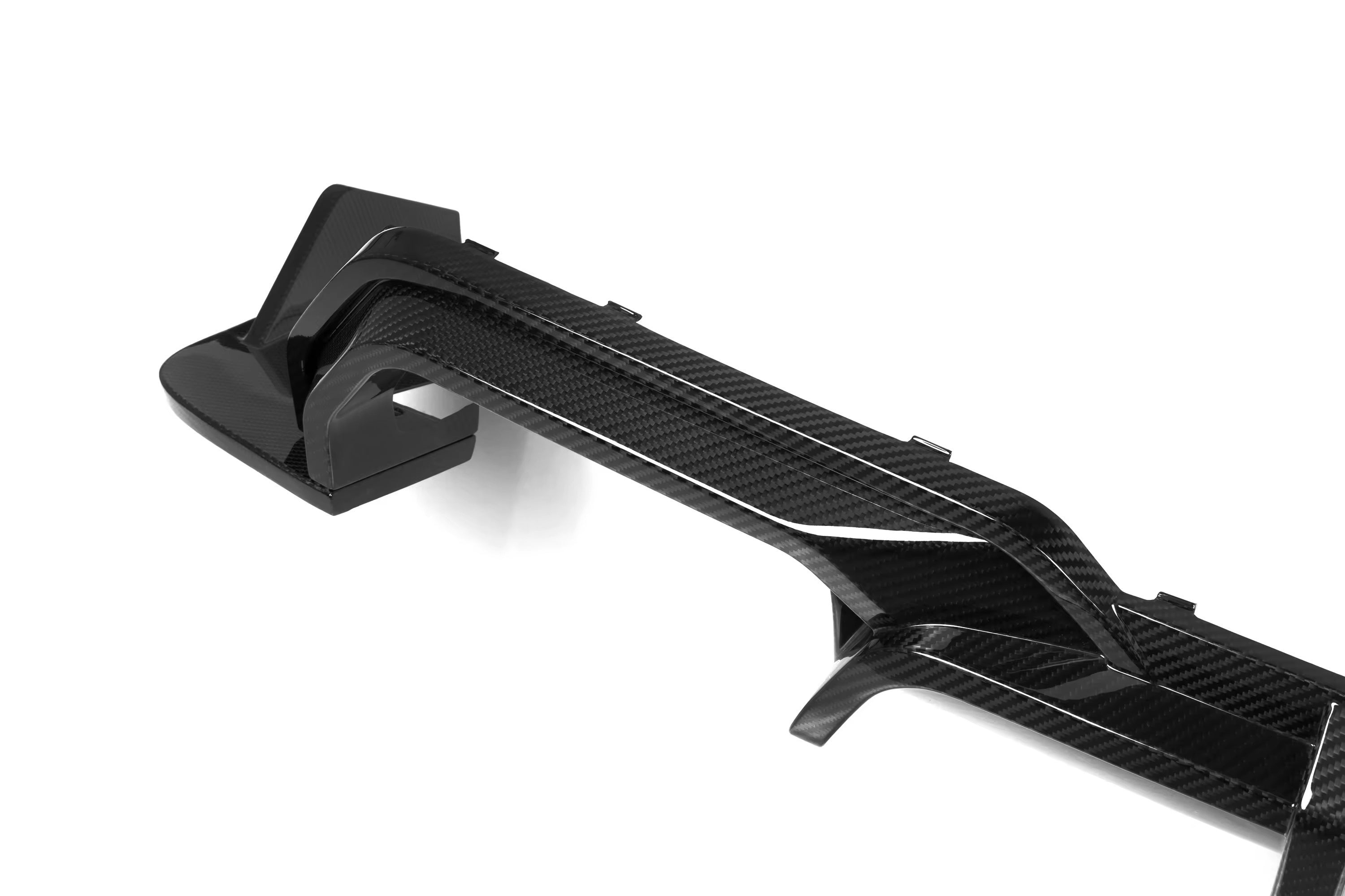 SQ Style Carbon Fiber Rear Diffuser - BMW F91/F92/F93 M8 | BimmerTrend